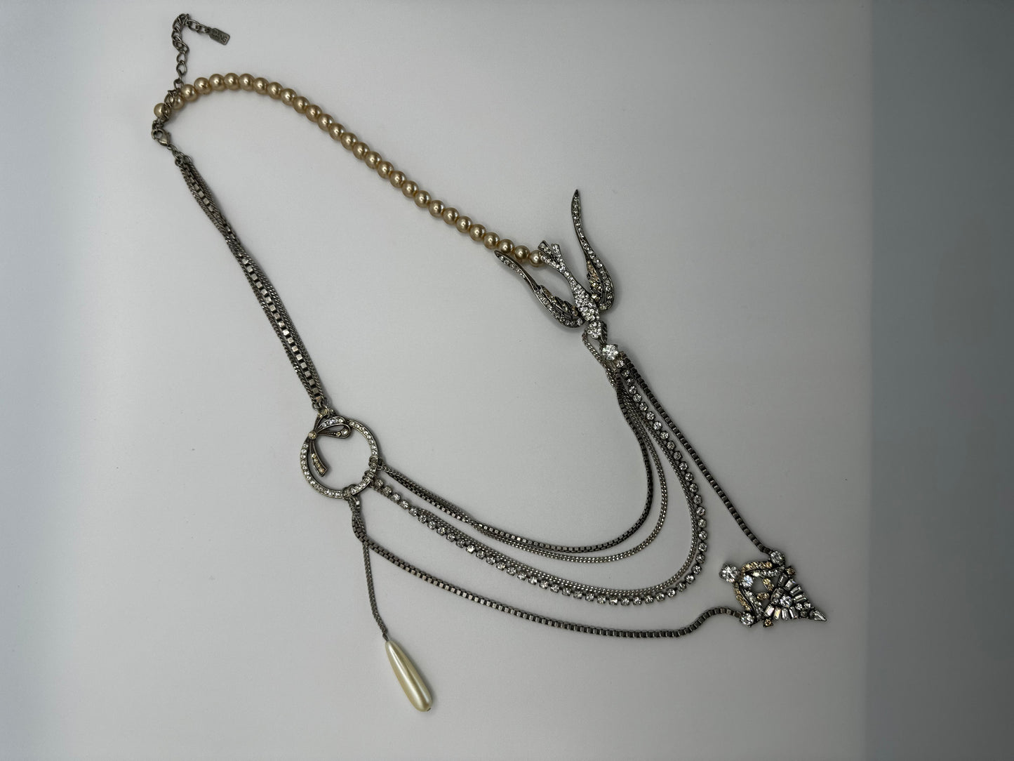Timeless Pearl Beauty Necklace